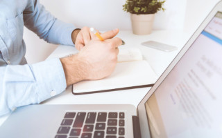 Какая ответственность предусмотрена за неподачу или несвоевременную подачу декларации — разъяснение НАПК