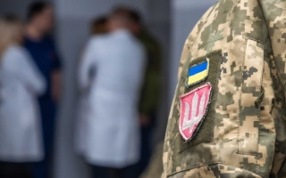Военнослужащих на больничном не будут лишать специальных доплат в размере 30 тысяч гривен