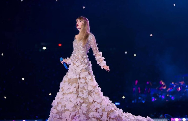 ШІ-пісня «під Тейлор Свіфт» стала вірусною в Бразилії й викрила прогалини авторського права