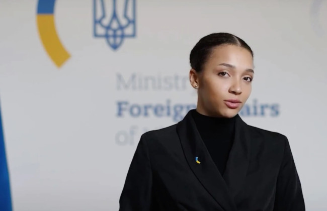 МЗС припинило використання ШІ-спікерки через відсутність інтересу медіа