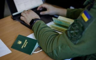 Кабмин изменил правила бронирования работников предприятий ОПК