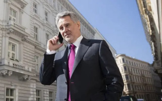 Україна продовжила санкції проти Фірташа, Козака та їхніх компаній