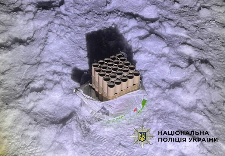 В Киеве мужчина запустил салют в Святошинском районе, чтобы удивить девушку
