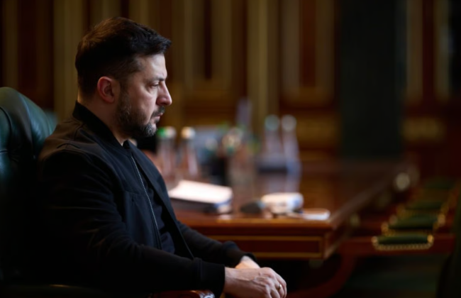 Треба шукати діалог, але здаватись ніхто не збирається: Зеленський про перемовини в Абу-Дабі 4-5 лютого