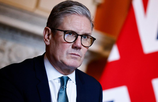 Стармер ініціює закон для виключення з Палати лордів