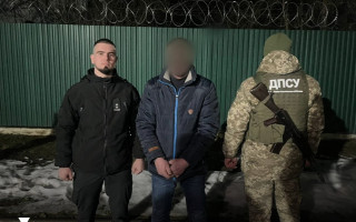Тікав за кордон у день суду – на Закарпатті затримали чоловіка, який врешті отримав 15 років ув’язнення