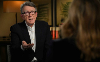 ЕС начал проверку экс-еврокомиссара Мендельсона из-за контактов с Эпштейном