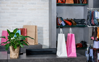 Верховный Суд разъяснил, когда с администратором зала можно заключать договор о полной материальной ответственности