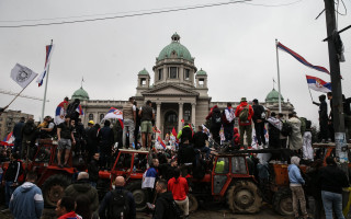 Сербские судьи и прокуроры объявили забастовку из-за ограничения независимости судов
