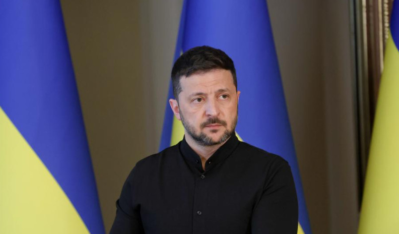Украина будет поощрять 800-тысячную армию высокими зарплатами, — Владимир Зеленский