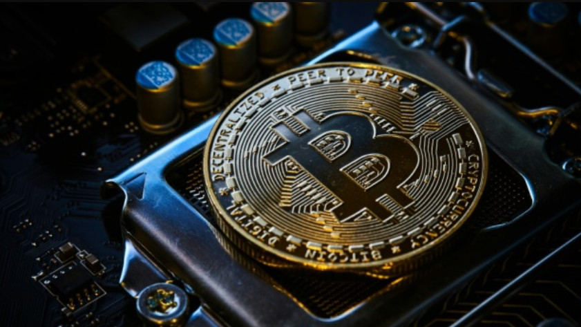 Bitcoin впав до найнижчого рівня з листопада 2024 року