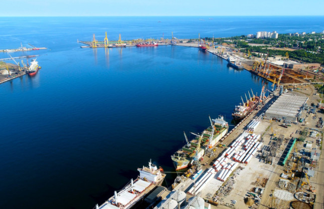 Конкурс з визначення інвестора для терміналів порту Чорноморськ — продовжено строки подання заявок