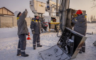 У Дії стартувала подача заявок на доплату 20 тисяч для працівників аварійно-відновлювальних бригад