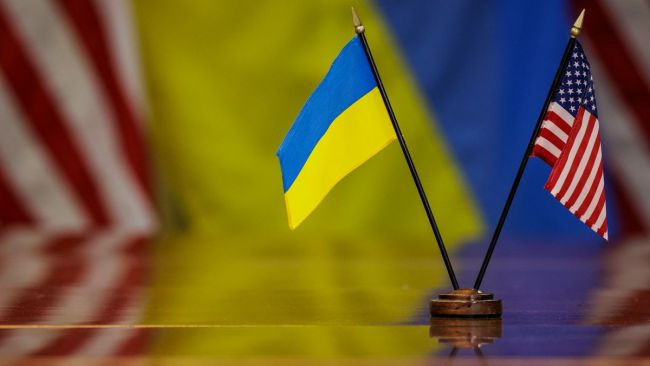 США и Украина обсудили сроки возможного мирного соглашения и проведения выборов — Reuters