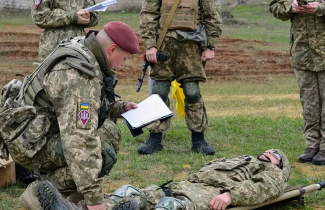 Військові модуть пройти навчання з тактичної медицини безкоштовно: новий сервіс в Армія+