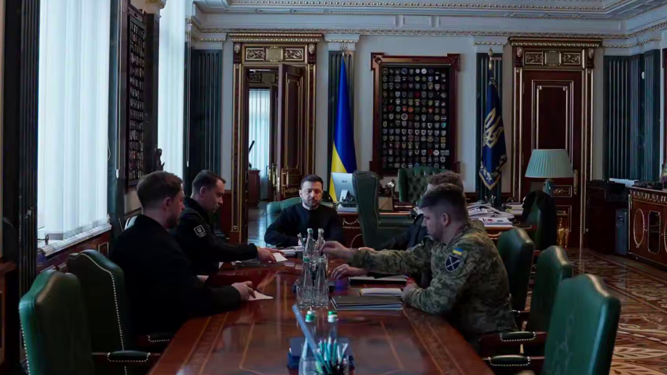 Украине нужны действенные гарантии безопасности для достижения мира — Зеленский заслушал доклад переговорной команды
