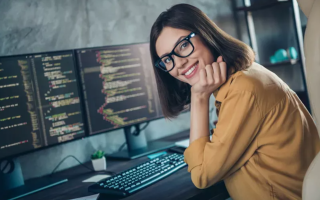 Какие ИТ-профессии можно освоить по программе ваучеров на обучение — список специальностей