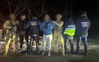 13500 долларов за «билет» в Румынию: в Ивано-Франковской области разоблачили нелегальный бизнес на уклонистах