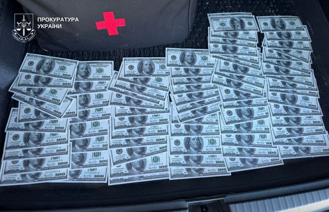 Фіктивний діагноз за $15 тисяч: у Кривому Розі затримали організатора схеми виїзду чоловіків за кордон