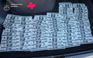 Фиктивный диагноз за $15 тысяч: в Кривом Роге задержали организатора схемы выезда мужчин за границу