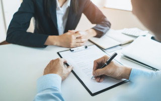 Прием на работу с испытанием: что нужно знать работодателю