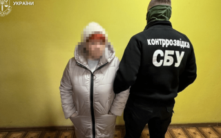 В Хмельницкой области 60-летняя женщина открыла салон красоты, чтобы шпионить для РФ