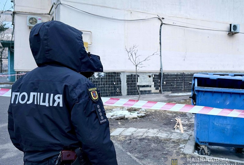 В Одессе в мусорном контейнере нашли плод ребенка – полиция установила личность матери