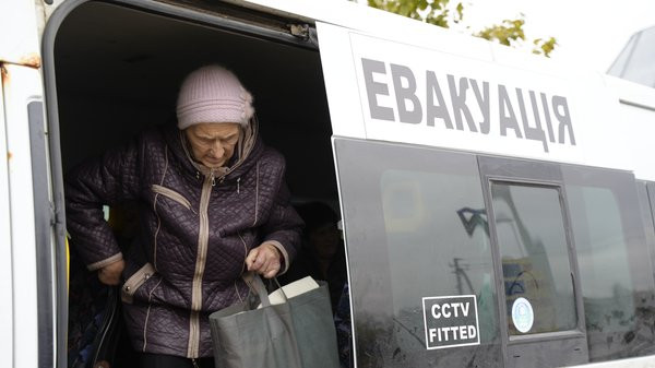 Рада приняла закон об эвакуации из зон боевых действий и предоставлении жилья из фондов для проживания