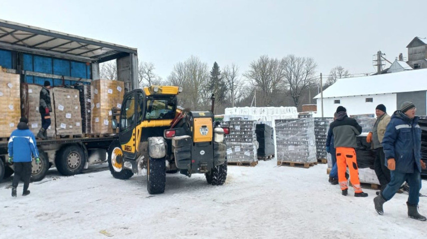 Папа Римський відправив українцям «зимову допомогу»: генератори, ліки та продовольство