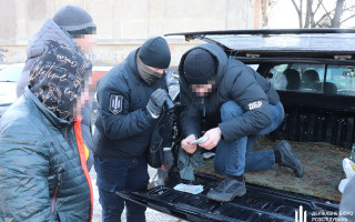 Продавал «разрешения» на незаконную порубку леса: ГБР разоблачило чиновника Краматорского лесничества