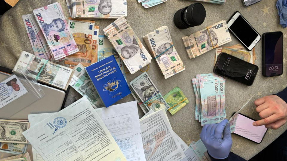 В Киеве в государственных ветучреждениях искусственно создавали очереди, чтобы требовать деньги, — Руслан Кравченко