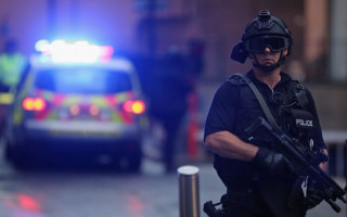 В Канаде женщина открыла огонь в школе, а затем застрелилась – по меньшей мере 10 погибших