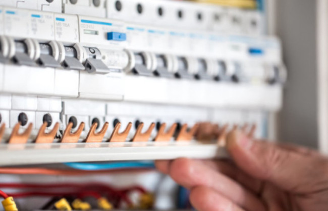 12 лютого в усіх регіонах застосовуватимуть графіки відключень світла — Укренерго