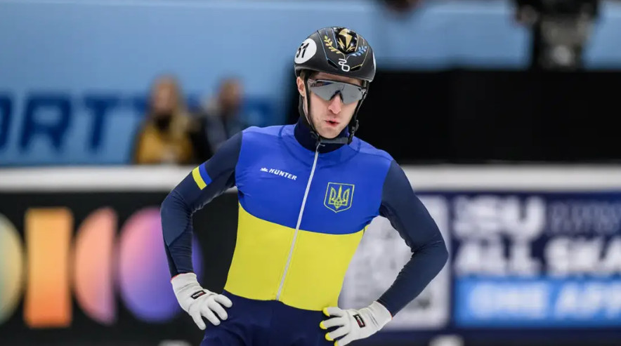 Украинскому спортсмену запретили использовать шлем во время Олимпиады из-за стихотворения Лины Костенко