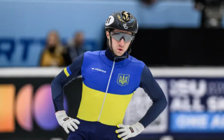 Украинскому спортсмену запретили использовать шлем во время Олимпиады из-за стихотворения Лины Костенко