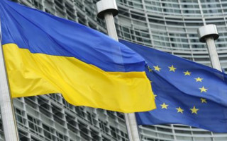 Европарламент одобрил кредит для Украины в размере 90 миллиардов евро