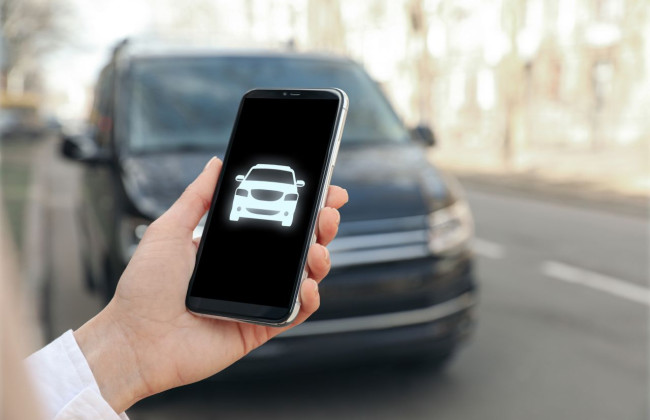 Автоцивілка в Дії: чому не бачите поліс ОСЦПВ та що означає жовта позначка