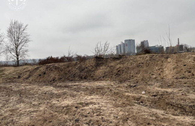 20 лет без застройки: прокуратура в Киеве хочет вернуть 4 гектара на Берковщине