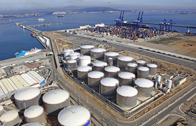 Володимир Зеленський увів санкції проти 91 судна «тіньового флоту» Росії