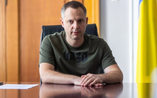 МВД объявило в розыск экс-замглавы Офиса Президента Ростислава Шурму