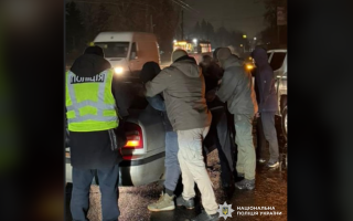 На Буковине разоблачили организаторов схемы переправки мужчин в Румынию за 13500 евро