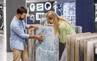 В Черниговской области женщине вернули 22 тысячи гривен за плитку, которая не подошла по оттенку