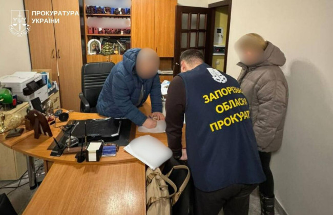 В Запорожье задержали адвоката, который за 18 тысяч долларов продавал «иммунитет» от мобилизации