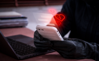 Онлайн-роман може коштувати тисячі гривень: як уникнути небезпечних знайомств у мережі