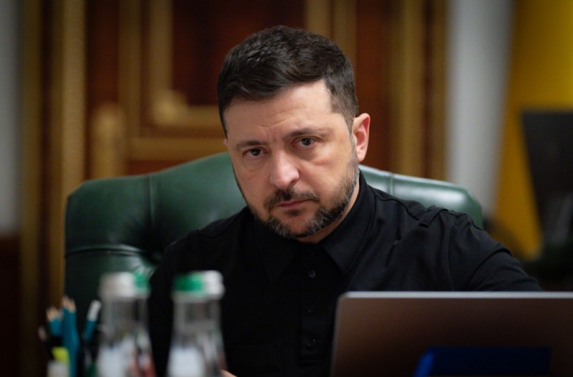 Владимир Зеленский призвал украинцев не игнорировать воздушные тревоги в период холодов