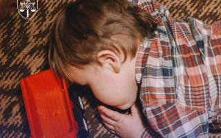 У Києві судитимуть матір, яка вживала наркотики, коли її 4-річний син отруївся пігулкою