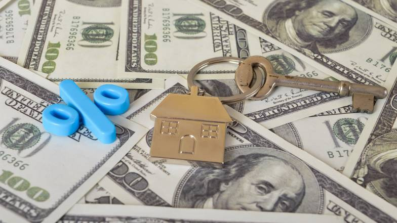 Быстрая перепродажа жилья: как в таком случае работает налог на недвижимость