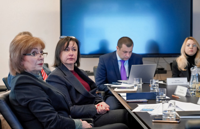 В Украине переоборудовают в жилье для ВПЛ здания, которые давно не используются