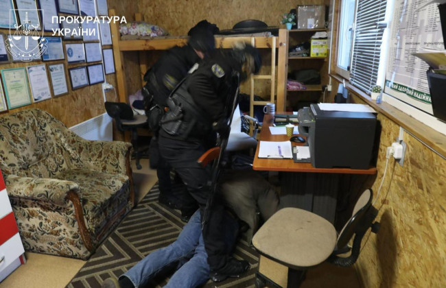 На Київщині викрили псевдореабілітаційний центр: людей утримували та примушували до роботи