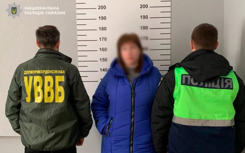 В Киеве разоблачили женщину, которая выдала себя за мать ребенка, чтобы незаконно вывезти его из Украины